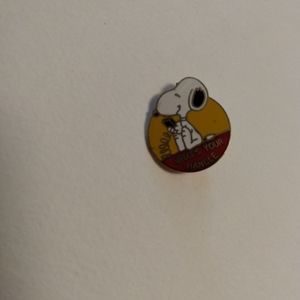 SNOOPY PIN